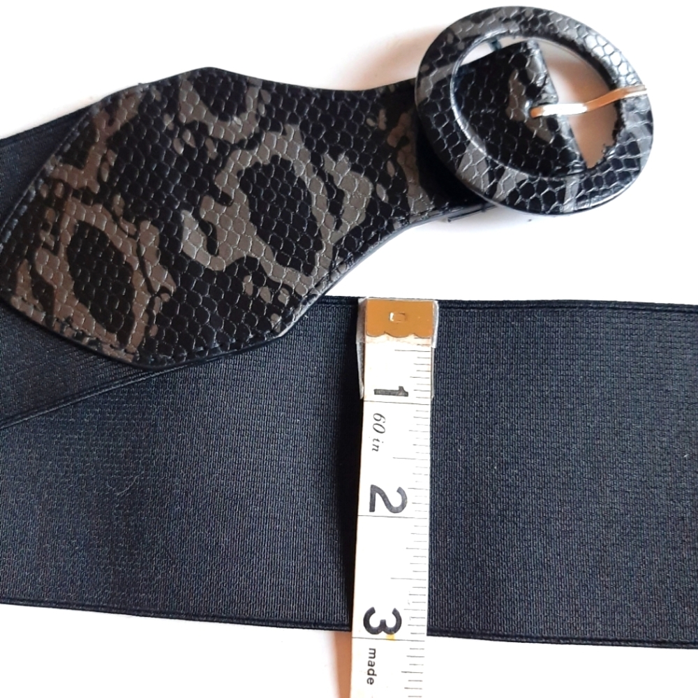 Express Ladies Belt - Picture 5 of 7